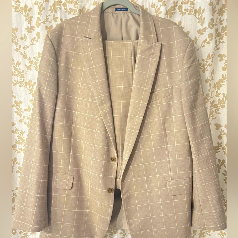 Stafford Tan Checkered Men's Suit Coat